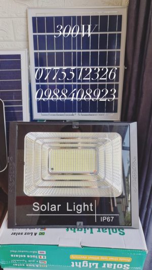 ĐÈN NĂNG LƯỢNG MẶT TRỜI 300W